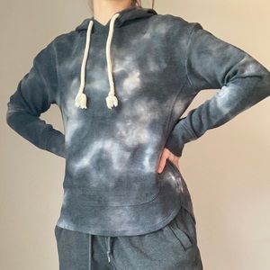 Black + White Tie Dye Hooded Sweatshirt